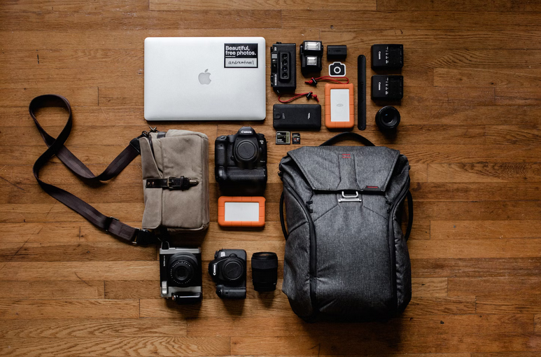 pack light